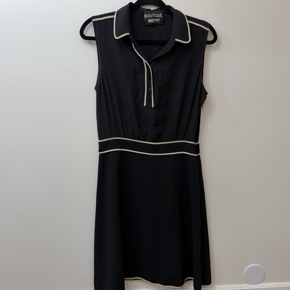 Boutique Moschino Dress 8 Black White Sleeveless Classic Minimalist‎